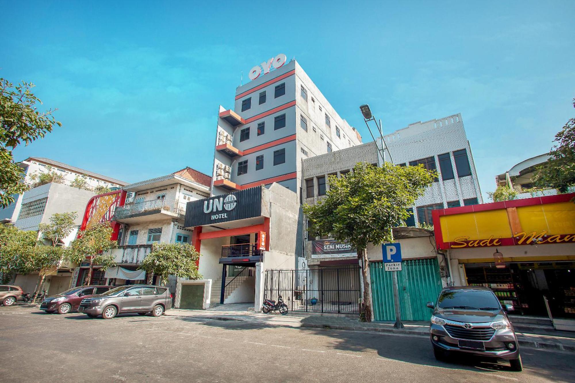 Hotel O Genteng Near Genteng Market Formerly Uno Hotel Сурабая Екстер'єр фото